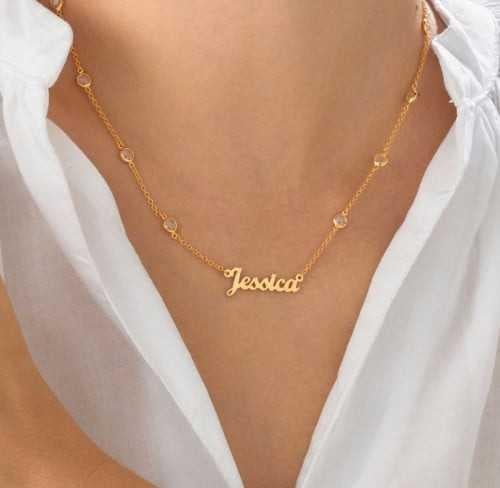 سلسال نسائي بالاسم مع فصوص زركون جانبية
