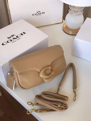 شنطة يد كوتش هاي كواليتي – لمسة من الفخامة والأناق...