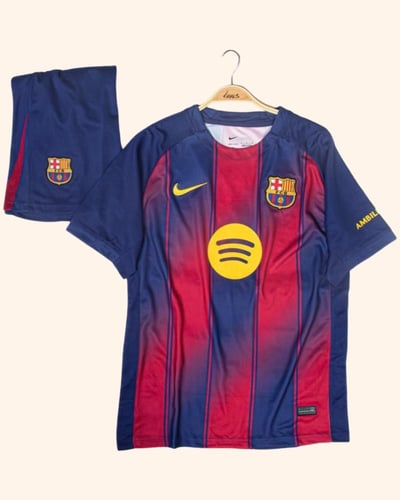 طقم برشلونة الاساسي الكامل 2026 الجديد (تيشيرت وشو...