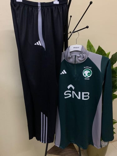 طقم سويتر المنتخب السعودي اخضر برمادي 2026 تصميم ت...