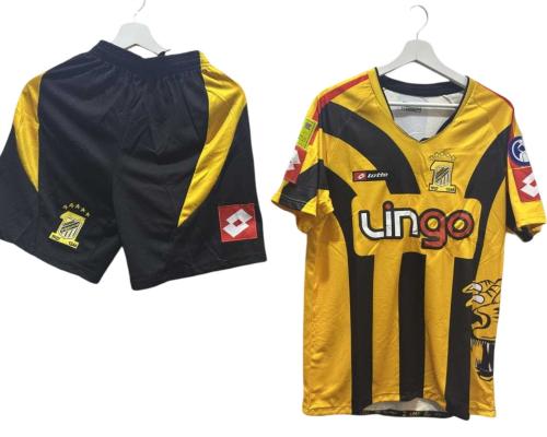 طقم نادي الاتحاد الكلاسيكي 2005