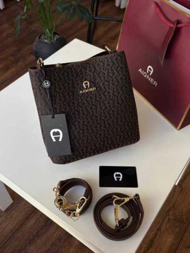 شنطة أجنر نسائية فاخرة مع ملحقات