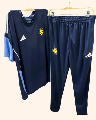 طقم نادي النصر الكحلي 2026 تيشيرت وسروال طويل تمار...