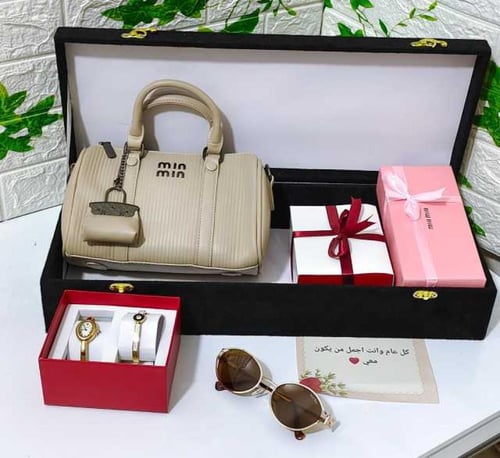 بوكس هدايا نسائية فاخر – شانيل وسيلين