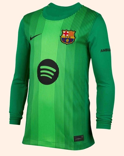 تيشيرت حارس مرمى برشلونة أخضر – رسمي 2026