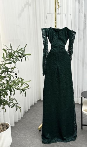 فستان دانتيل H190