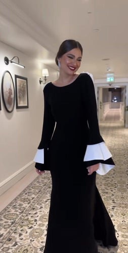 فستان كلاسيكي انيق