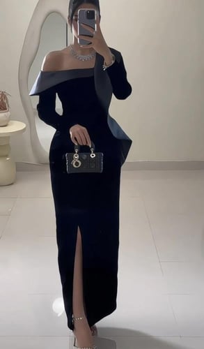 فستان اسود جذاب