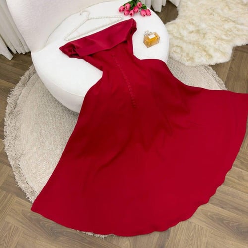 فستان احمر ناعم ميدي