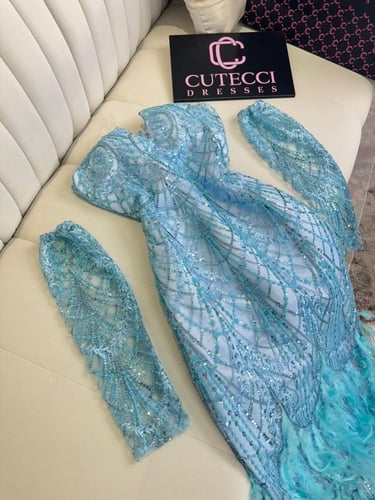 فستان ازرق ريش فخم