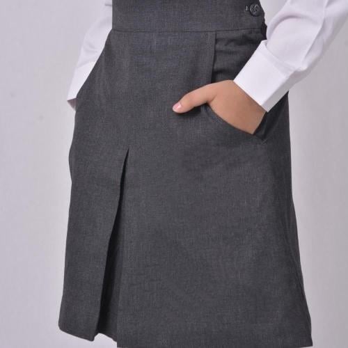 تنورة رمادي مدرسة