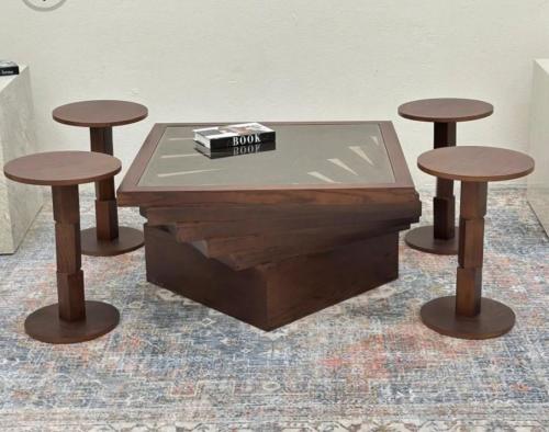 طاوله رئيسية