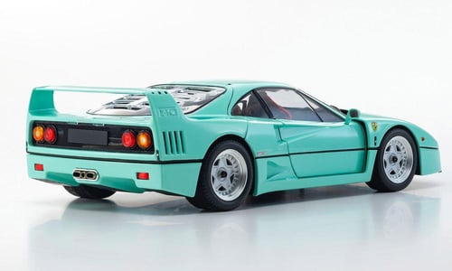 Kyosho 1:18 Ferrari F40 1987 in Mint Green KyoshoS...