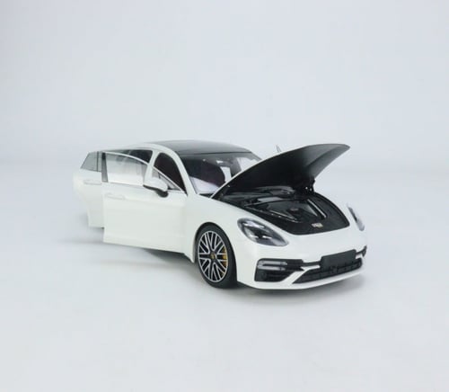 Porsche Panamera Turbo S 2020 Brand: Minichamps Sc...