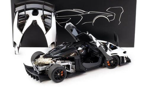 1:18 LCD Models McLaren Senna GTR 2021 white/ blac...