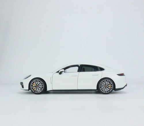 Porsche Panamera Turbo S 2020 Brand: Minichamps Sc...