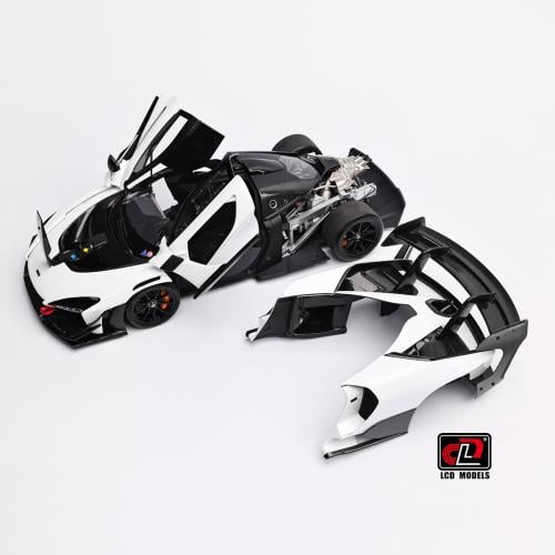 1:18 LCD Models McLaren Senna GTR 2021 white/ blac...