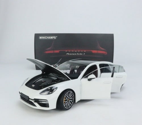 Porsche Panamera Turbo S 2020 Brand: Minichamps Sc...