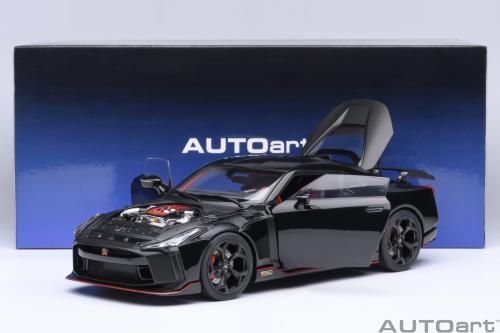 Nissan GT-R50 by Italdesign Brand: Autoart Scale:...