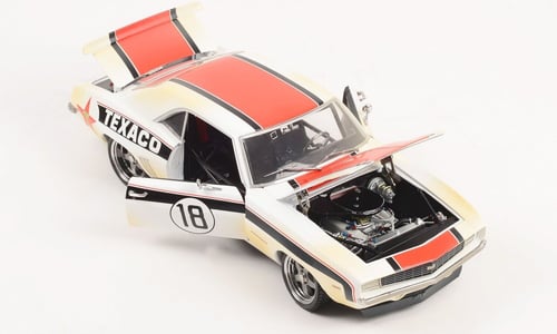 1:18 Scale Texaco #18 1969 Chevrolet Camaro RS Die...