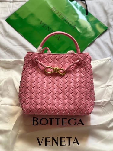 BOTTEGA
