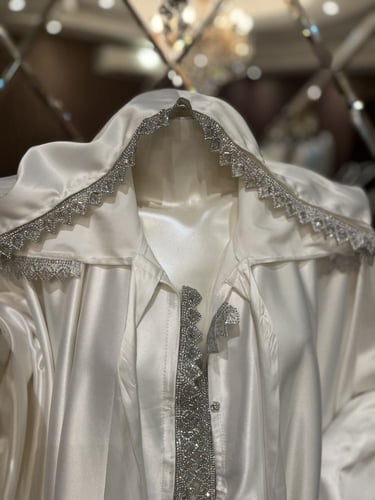 عباية عروس بيضاء البرق