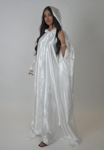 عباية عروس مع تطريز الاسم