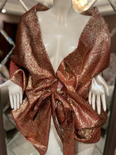 جاكيت مميز للمناسبات