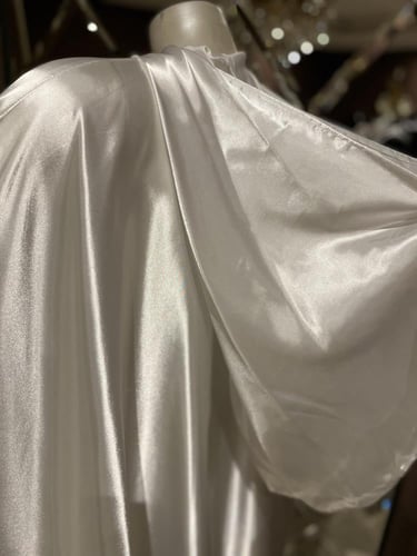 عبايه تطريز ام العروس