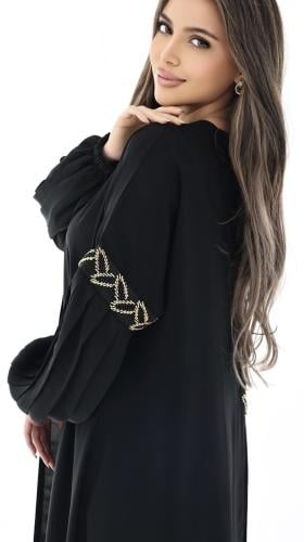 عباية ندف مع تصميم مميز للاكمام