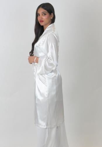 روب عروسه تطريز فضي