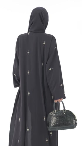 عباية ام إياد