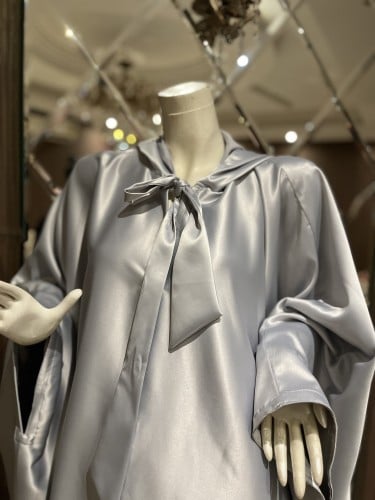 عبايه اخت العروسه لون رمادي