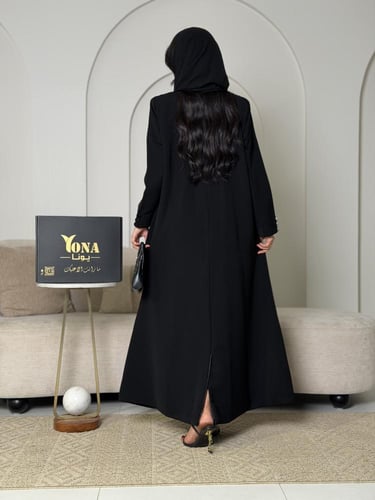 عباية بليزر ملكية بقماش الرموش الفاخر وتصميم عصري...