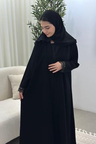 عباية "جواهر" ربع كلوش – قماش إندونيسي صيفي بكلفة مروحية فاخرة وطرحة منسقة