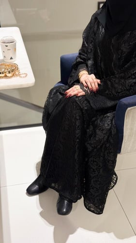 عباية دبل كلوش دانتيل ملكي مبطن مع طرحة فاخرة – عب...