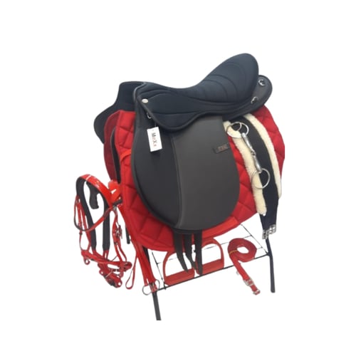 تشكيلة ركوب متكاملة مع سرج فائق الجودة