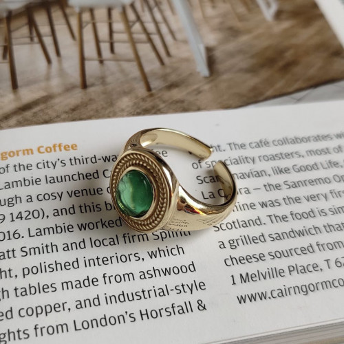 خاتم مزين بحجر أخضر صناعي, من الفضة الاسترليني عيا...