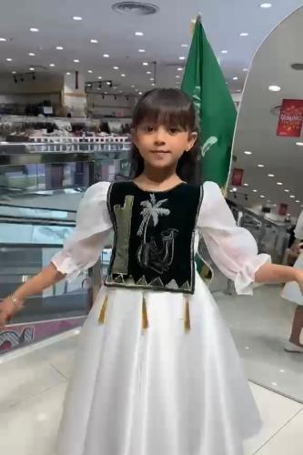 فستان اليوم الوطني