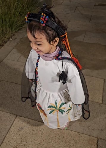 فستان التاسيس