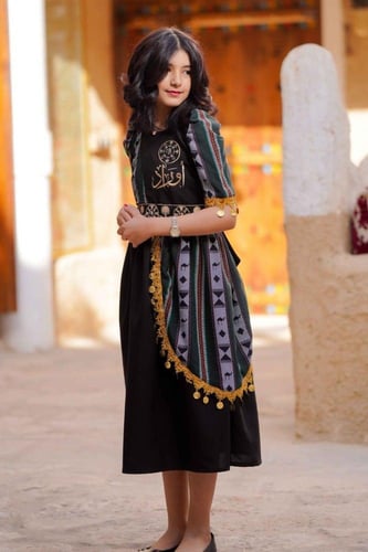 فستان التاسيس