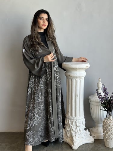 عباية ذا كوين