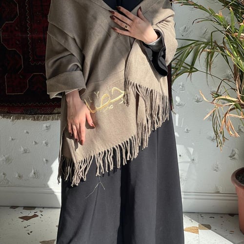 شال بناتي ونسائي