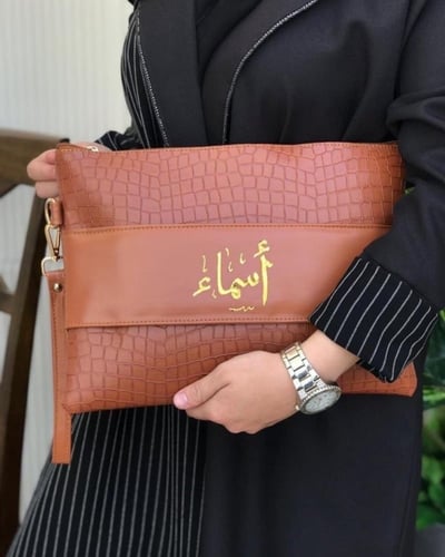 شناط شكل مربعات متعددة الألوان