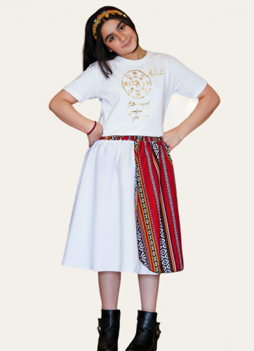 تنوره مع تيشرت بناتي بالاسم