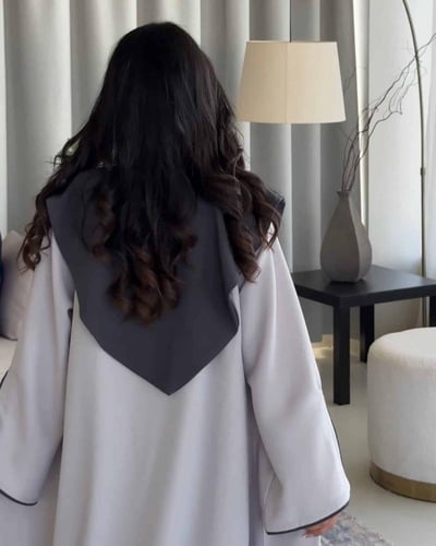 عباية تخرج 2025