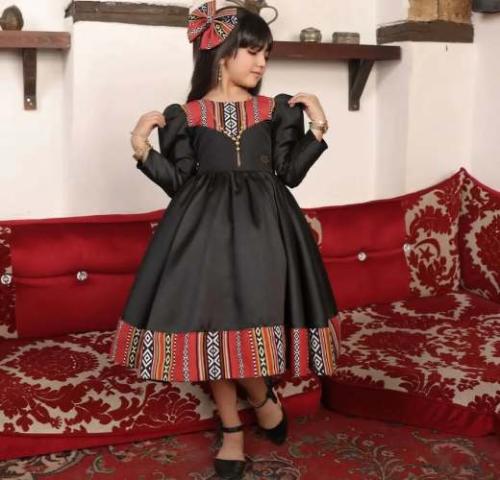 فستان التاسيس