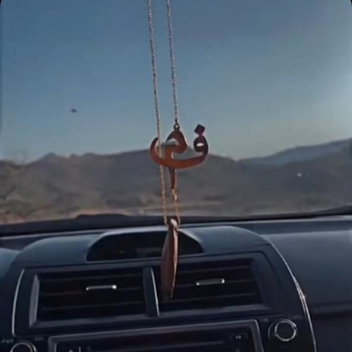 تعليقة كسرة العود بحرفك