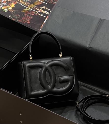 D&G