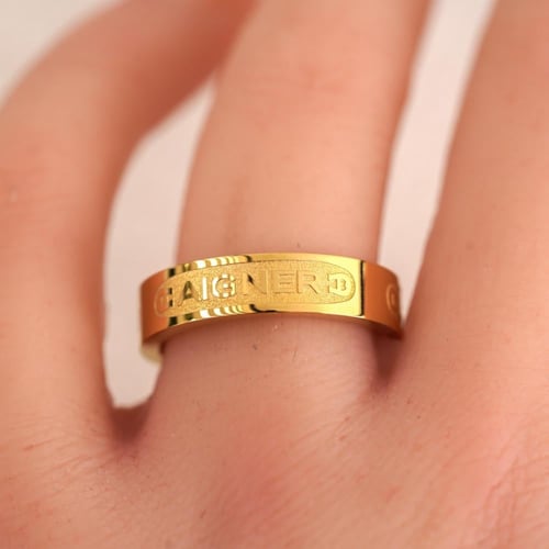 خاتم نسائي Aigner